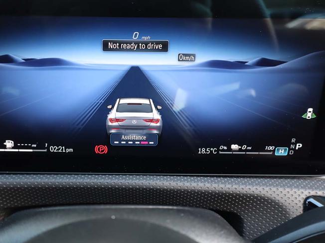 MERCEDES-BENZ CLA Class Photo 37