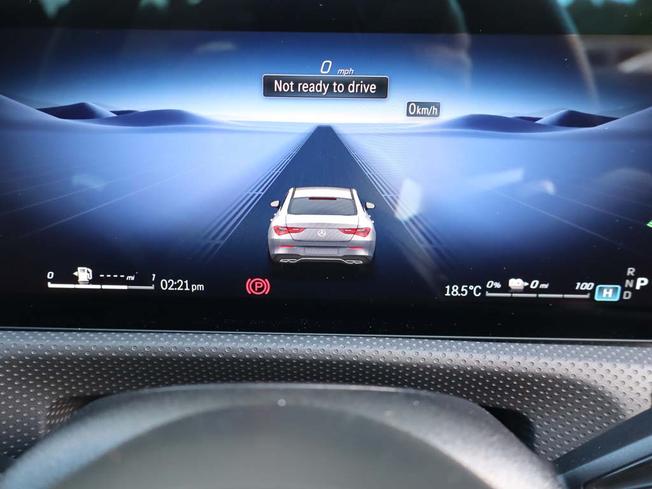 MERCEDES-BENZ CLA Class Photo 38