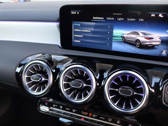 MERCEDES-BENZ CLA Class Photo 45
