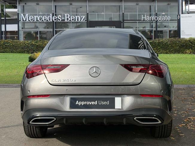 MERCEDES-BENZ CLA Class Photo 11