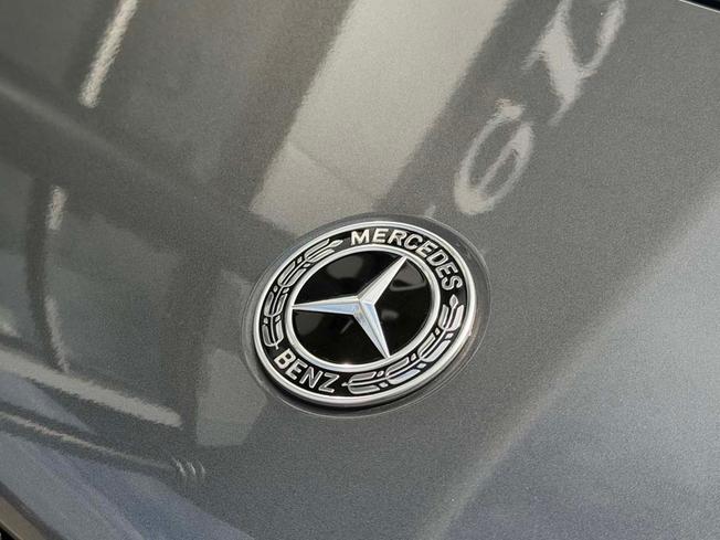 MERCEDES-BENZ CLA Class Photo 14