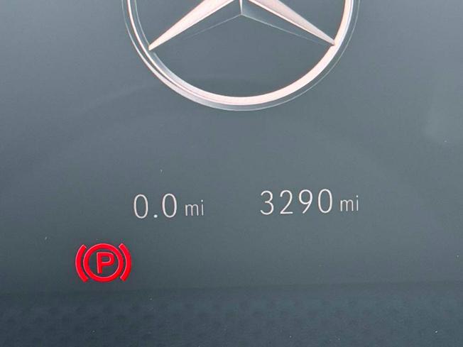 MERCEDES-BENZ CLA Class Photo 24
