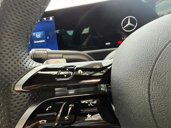 MERCEDES-BENZ CLA Class Photo 28