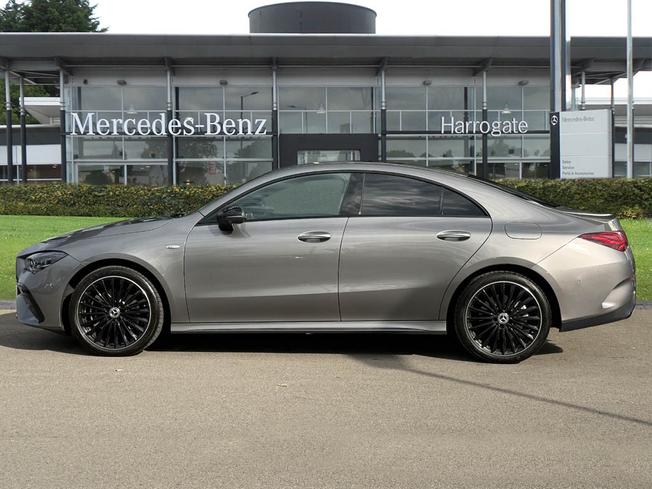 MERCEDES-BENZ CLA Class Photo 7