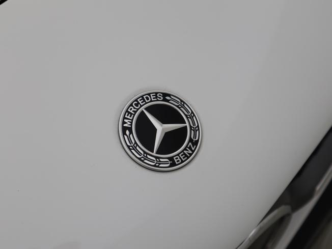 MERCEDES-BENZ CLA Class Photo 40
