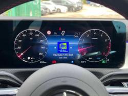 MERCEDES-BENZ CLA Class Photo 4