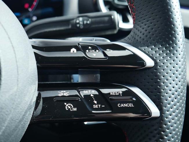Mercedes-Benz Cla Class Photo 13