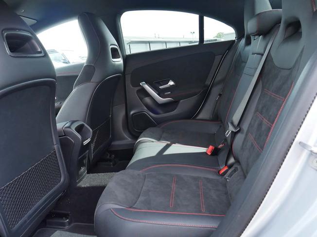 Mercedes-Benz Cla Class Photo 38