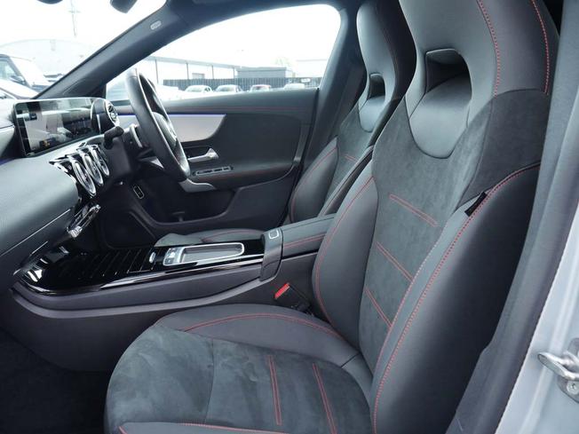 Mercedes-Benz Cla Class Photo 45