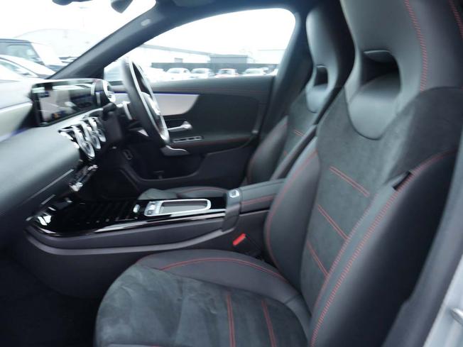 Mercedes-Benz Cla Class Photo 46