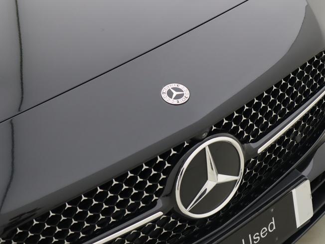 MERCEDES-BENZ CLA Class Photo 16