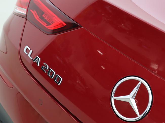 MERCEDES-BENZ CLA Class Photo 25