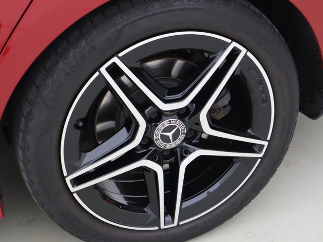 MERCEDES-BENZ CLA Class Photo 44