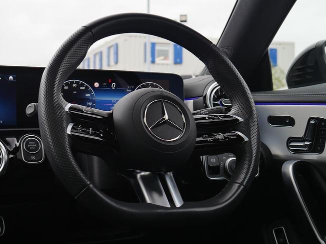 MERCEDES-BENZ CLA Class Photo 44