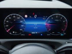 MERCEDES-BENZ CLA Class Photo 4