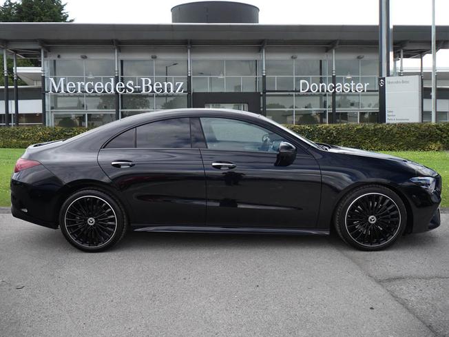 MERCEDES-BENZ CLA Class Photo 7