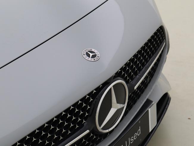 MERCEDES-BENZ CLA Class Photo 19