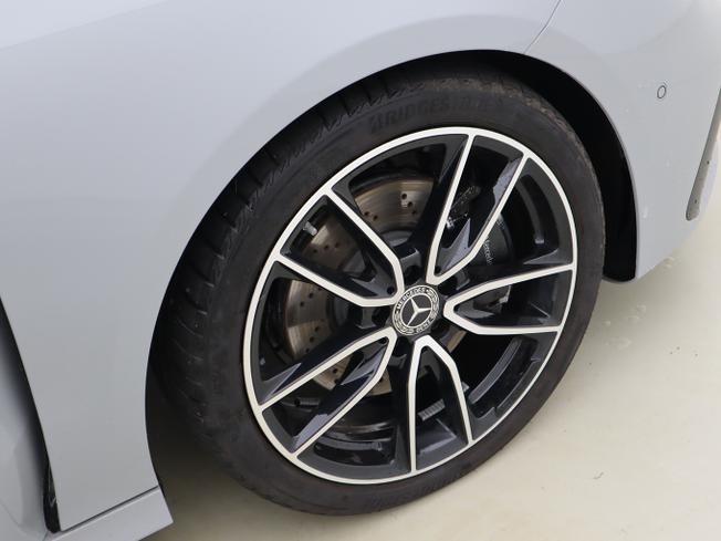 MERCEDES-BENZ CLA Class Photo 6