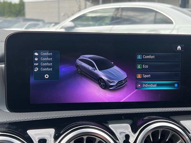 MERCEDES-BENZ CLA Class Photo 37