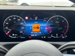 MERCEDES-BENZ CLA Class Photo 4