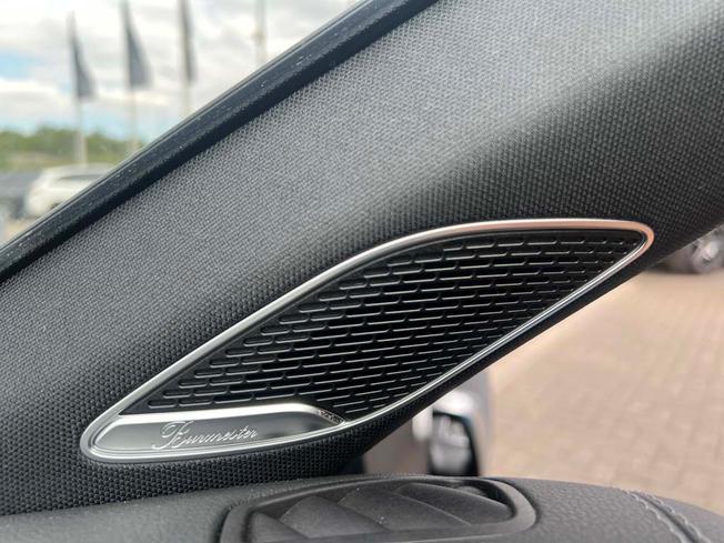 MERCEDES-BENZ CLA Class Photo 43