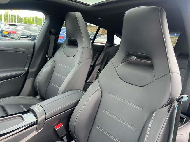 MERCEDES-BENZ CLA Class Photo 47