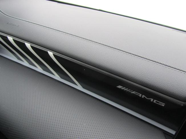 MERCEDES-BENZ Cla Class Photo 23