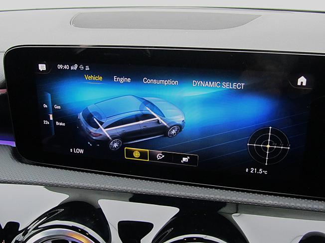 MERCEDES-BENZ Cla Class Photo 31