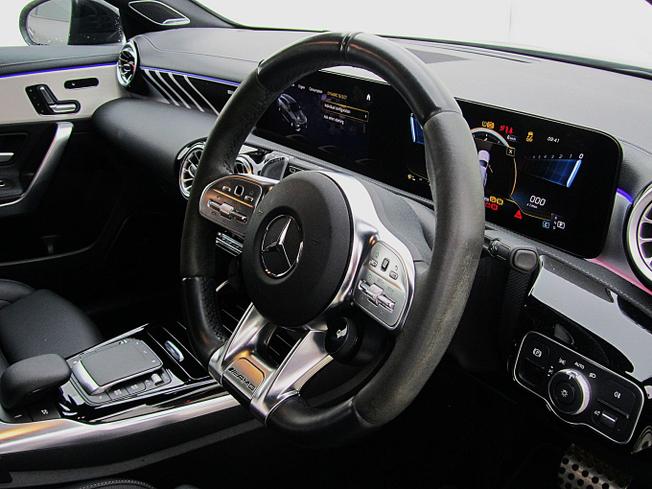 MERCEDES-BENZ Cla Class Photo 34