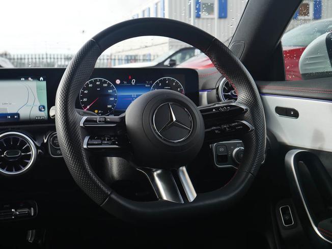 MERCEDES-BENZ CLA Class Photo 41
