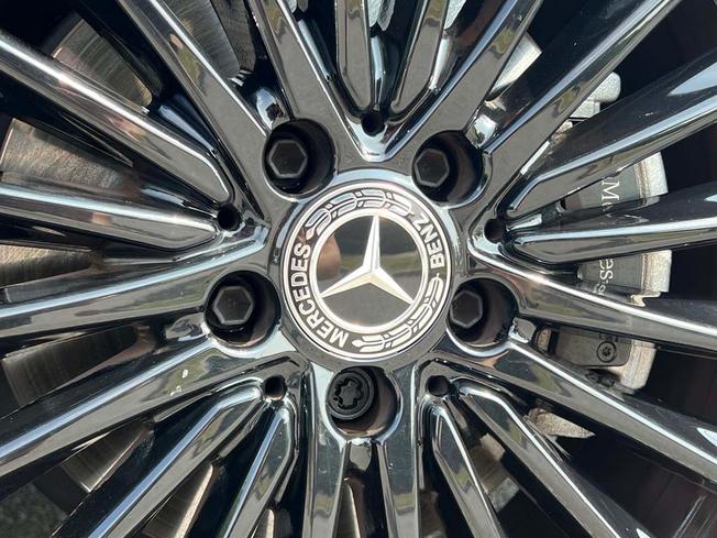 MERCEDES-BENZ CLA Class Photo 16