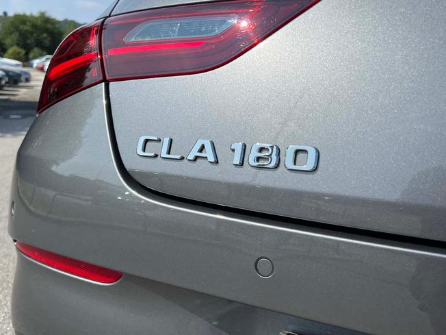 MERCEDES-BENZ CLA Class Photo 20