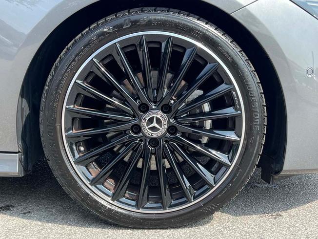 MERCEDES-BENZ CLA Class Photo 6
