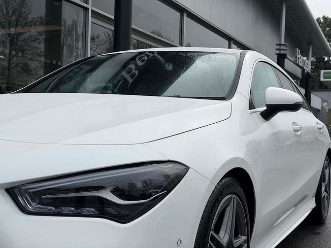 MERCEDES-BENZ Cla Class Photo 11
