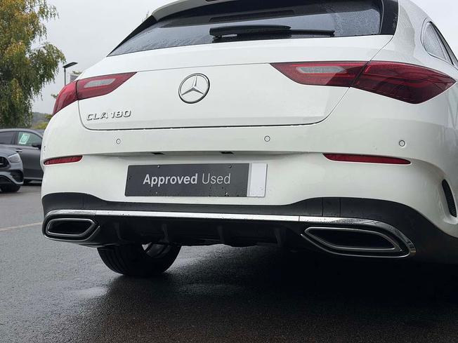 MERCEDES-BENZ Cla Class Photo 17