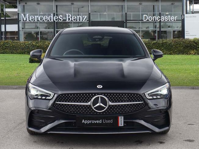 MERCEDES-BENZ CLA Class Photo 10