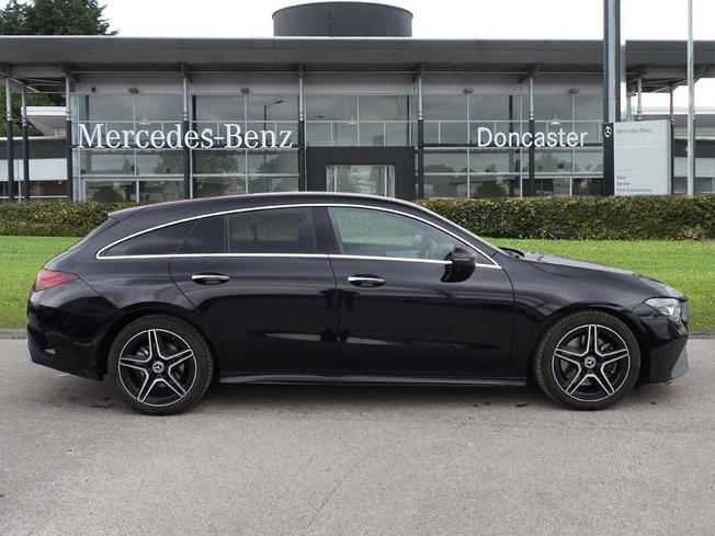 MERCEDES-BENZ CLA Class Photo 7