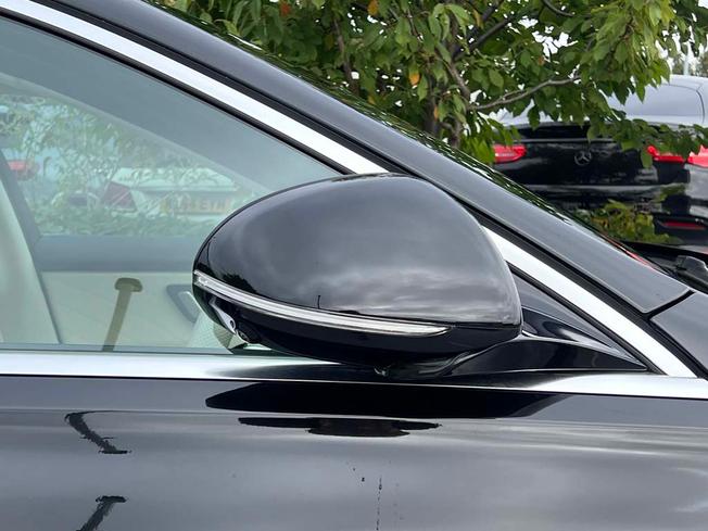 MERCEDES-BENZ S Class Photo 14