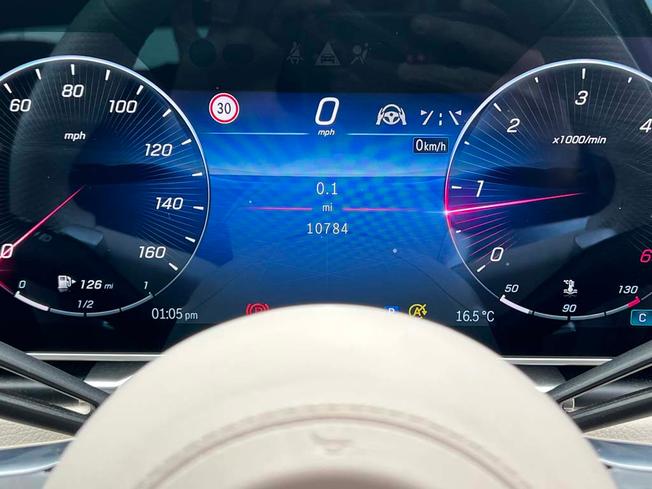 MERCEDES-BENZ S Class Photo 4