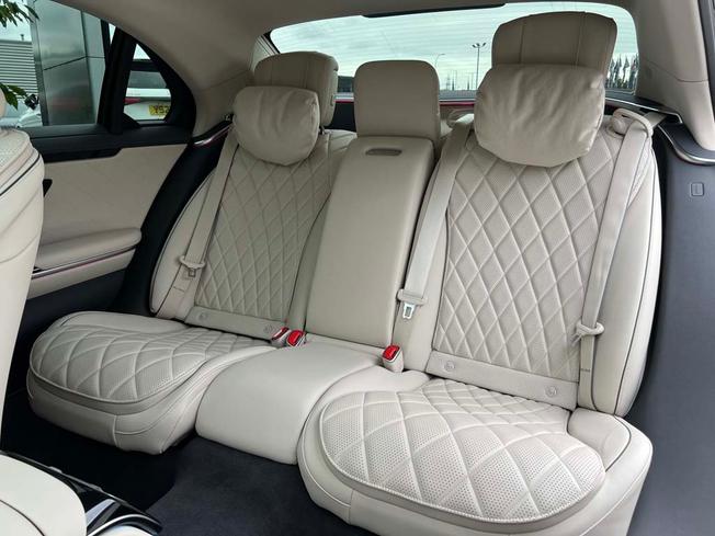 MERCEDES-BENZ S Class Photo 8