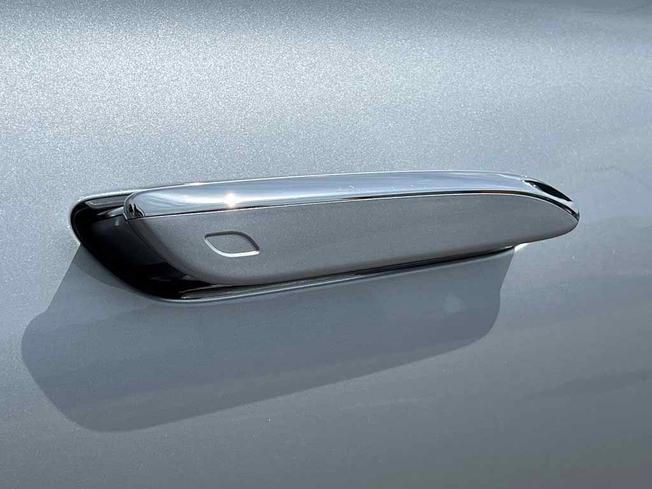 MERCEDES-BENZ S Class Photo 15