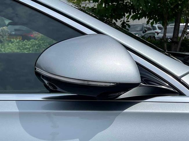 MERCEDES-BENZ S Class Photo 16