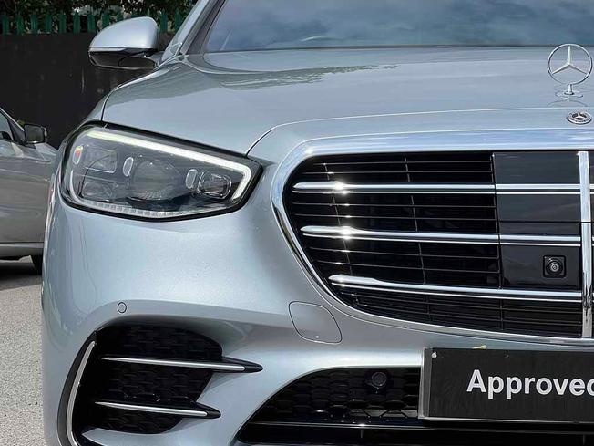 MERCEDES-BENZ S Class Photo 18