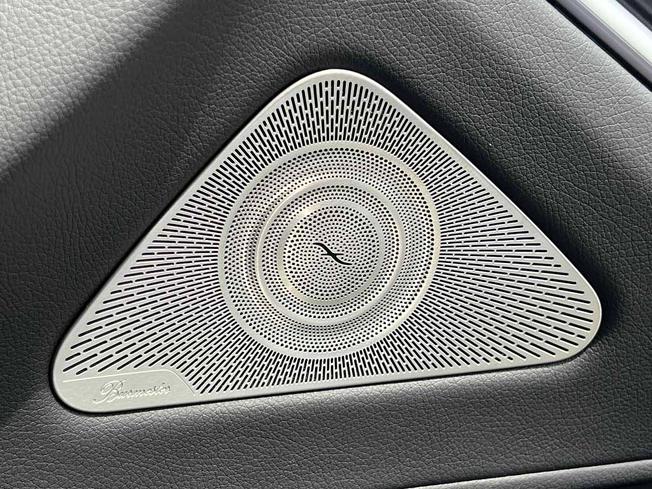 MERCEDES-BENZ S Class Photo 43