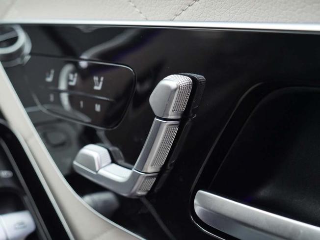 MERCEDES-BENZ S Class Photo 16