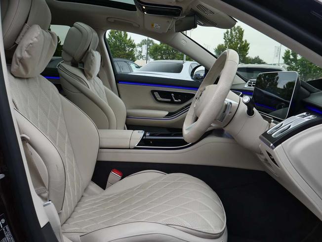 MERCEDES-BENZ S Class Photo 33