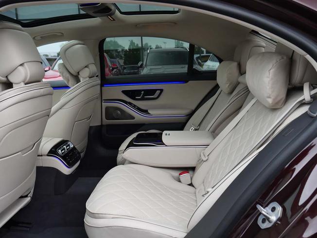 MERCEDES-BENZ S Class Photo 8