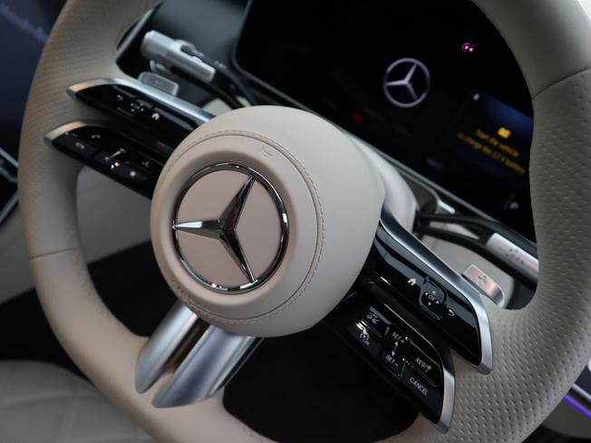 MERCEDES-BENZ S Class Photo 15