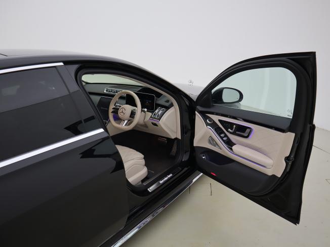 MERCEDES-BENZ S Class Photo 16