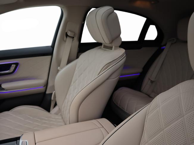 MERCEDES-BENZ S Class Photo 19